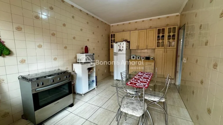 Imagem Casa à venda no bairro Castelo em Valinhos.
Com 03 quartos, sendo 01 suíte. Escritório, banheiro ...