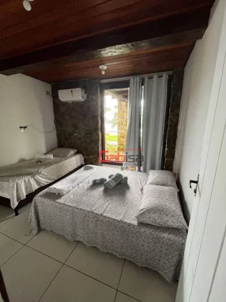 Imagem Casa com 4 quartos à venda, 650 m² por R$ 3.700.000 - Marina - Armação dos Búzios/RJ