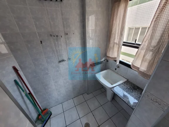 Imagem Apartamento em Boqueirão, Praia Grande - 500m do Mar - 320MIL