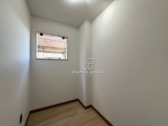 Imagem Casa com 3 dormitórios à venda, 150 m² por R$ 850.000,00 - Albuquerque - Teresópolis/RJ