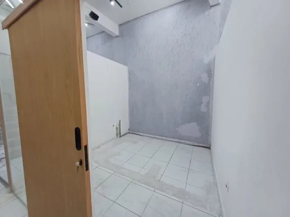Imagem Salão para alugar, 8 m² por R$ 800,00/mês - Cidade Miguel Badra - Suzano/SP