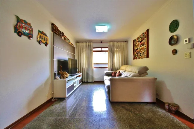 Imagem Sobrado à venda com 3 quartos, sendo 3 suítes, em Butantã, São Paulo - SP