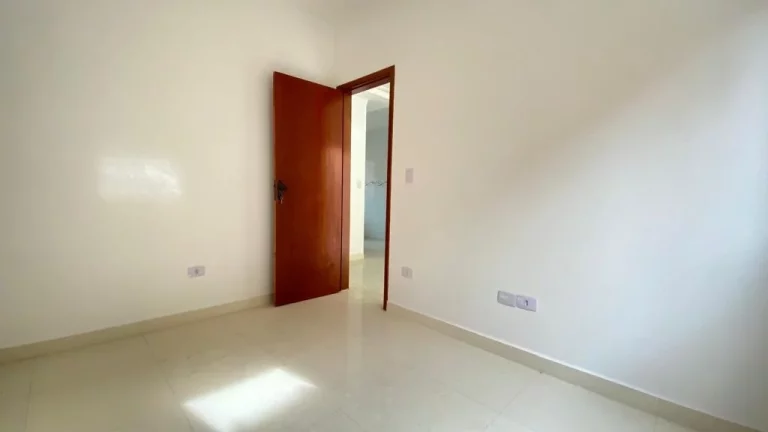 Imagem Casa de Condomínio com 2 dorms, Maracanã, Praia Grande - R$ 250 mil, Cod: 1979