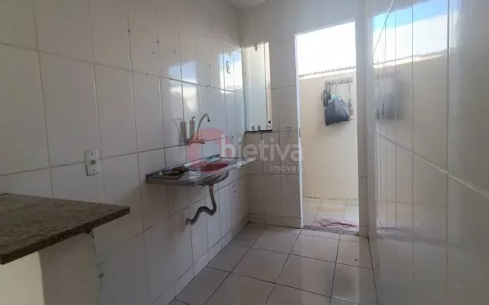 Imagem Casa independente de 2 quartos a venda - Vila do Peró - Cabo Frio.