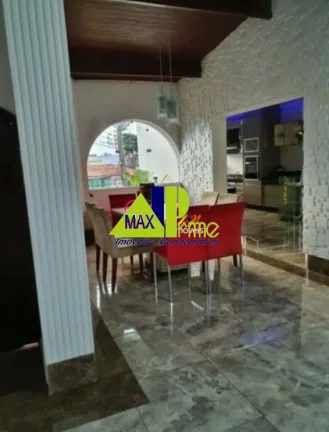 Imagem Imperdível casa à venda em São Paulo-SP, Parque Cruzeiro do Sul: 4 quartos, 1 suíte, 2 salas, 4 banheiros, 5 vagas de garagem, 500m² de área!