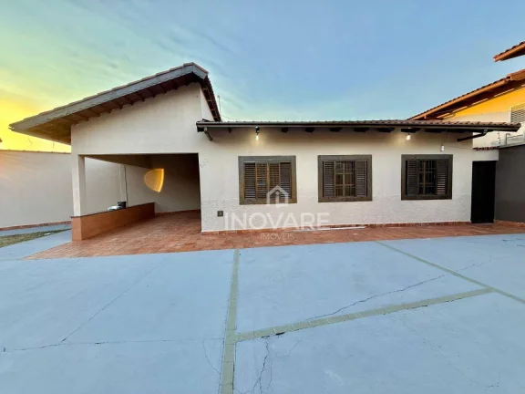 Imagem Casa com 3 dormitórios para alugar, 124 m² por R$ 1.700,00/mês - Setor Santa Inês - Itumbiara/GO