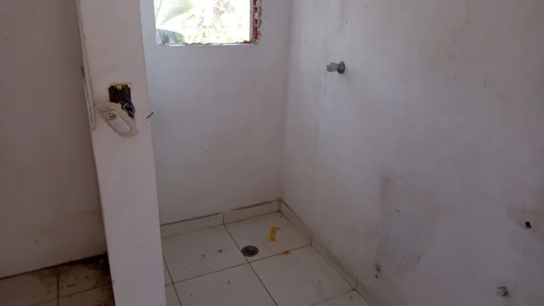 Imagem VENDO CASA COM QUINTAL NO BAIRRO CAMPO GRANDE!