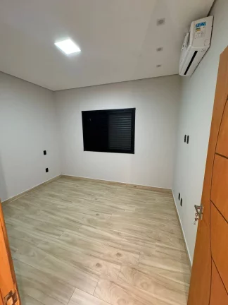 Imagem Casa Moderna A Venda no Vila Verde - Bragança Paulista