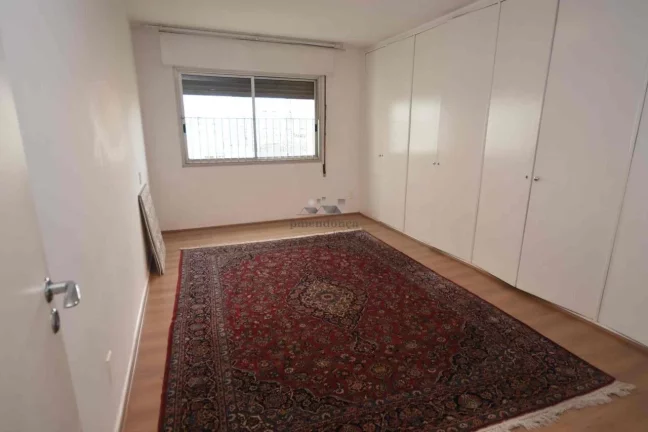 Imagem Apartamento em Ã³timas condiÃ§Ãµes com iluminaÃ§Ã£o natural e janelas em todos os ambiente...