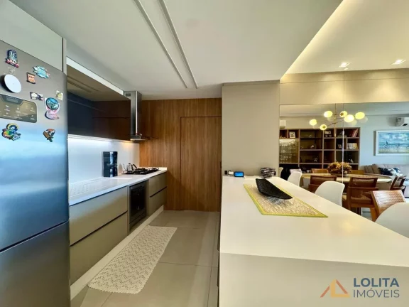Imagem Apartamento Alto Padrão à Venda, 4 quartos e 2 garagens no Itacorubi, Florianópolis/SC