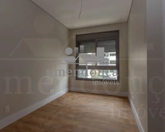 Imagem Apartamento em Higienopolis com 350m², 04 sui­tes e 05 vagas.