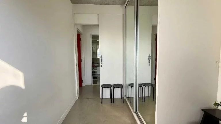 Imagem Apartamento com 2 dormitórios e 1 vaga de garagem na Praia Brava em Itajaí/SC