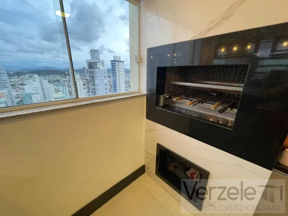 Imagem Cobertura para Venda em Balneário Camboriú / SC no bairro Centro