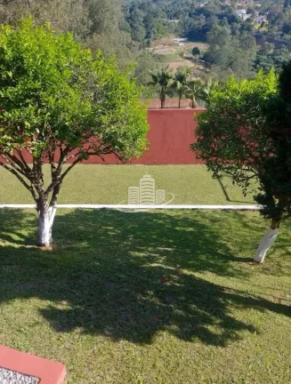 Imagem Linda casa de campo ,condomínio fechado de alto padrão ,portaria com reconhecimento fácil ,segura...