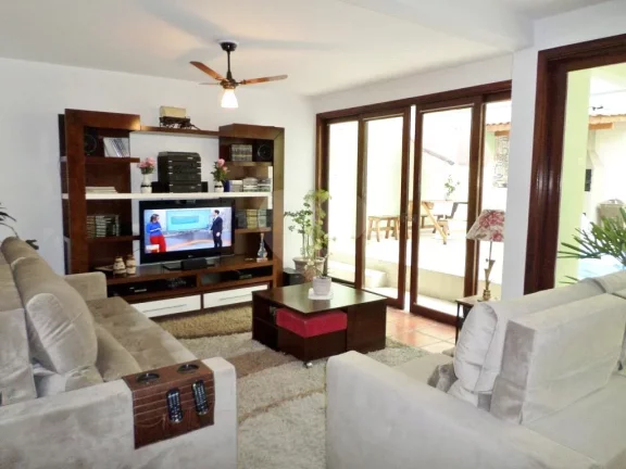 Imagem Casa à venda com 4 quartos, sendo 2 suítes, em Morumbi, São Paulo - SP