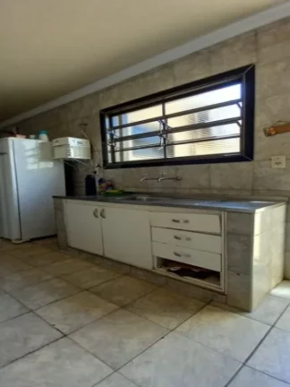Imagem Casa bairro Dutra, R$ 310 mil, 3 quartos, edícula no fundo, 3 vagas - Ribeirão Preto