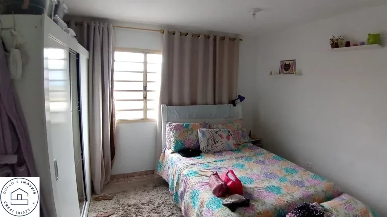 Imagem Imóvel em Sao Paulo, zona sul, localizada no Jardim Eliana (Grajau) Contendo vaga para 1 carro ou ponto comercial.