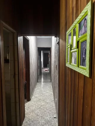 Imagem Sobrado com 4 dormitórios à venda, 250 m² por R$ 580.000,00 - Cidade Boa Vista - Suzano/SP