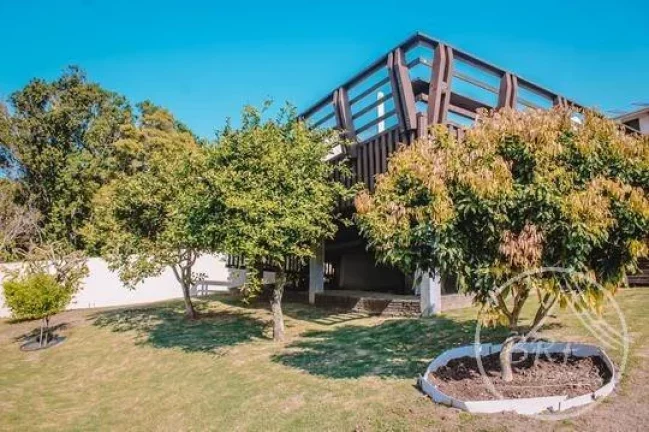 Imagem Vendo maravilhosa casa no Bosque das mansões São jose SC