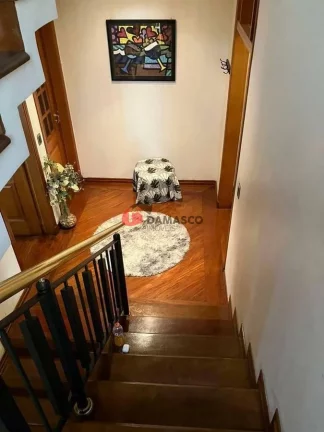 Imagem Sobrado à venda 3 Quartos, 3 Suites, 4 Vagas, 315M², Jardim São Caetano, São Caetano do Sul - SP