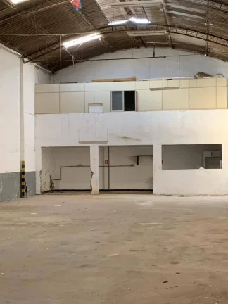 Vendo galpão em Ramos com 550m2 aceita financiamento bancário