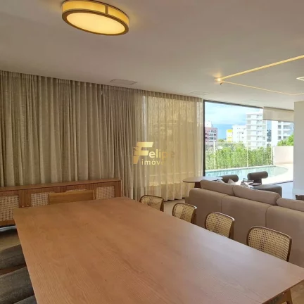Imagem Exclusividade e alto luxo! Casa nova, condomínio fechado, acabamento altíssimo padrão.