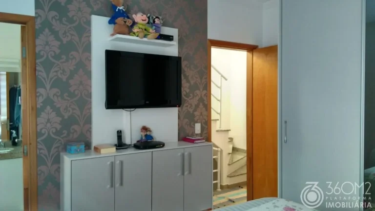 Imagem Cobertura Triplex para Venda em Santo André / SP no bairro Vila Valparaíso