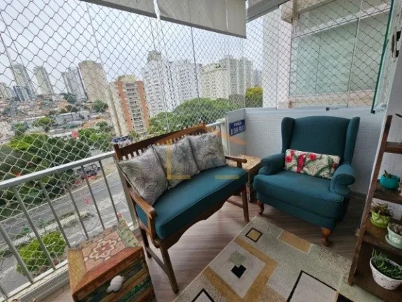 Imagem Apartamento semi-mobiliado, 93m², dispõe de 3 dormitórios, sendo 1 suíte, sala para 2 ambientes ...