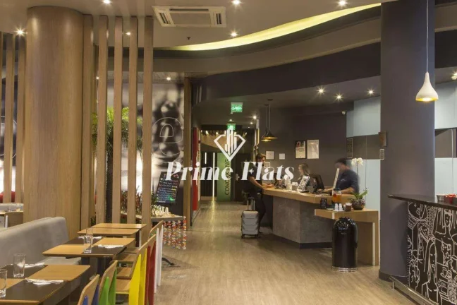 Imagem Flat disponível para venda no Hotel Íbis Tamboré, com 14m², 1 dormitório e 1 vaga