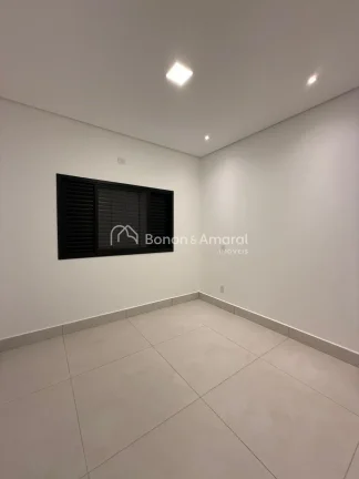 Imagem Casa Térrea à Venda com 3 Suítes no Condomínio Terras do Cancioneiro - Paulínia/SP

204 m² de ...