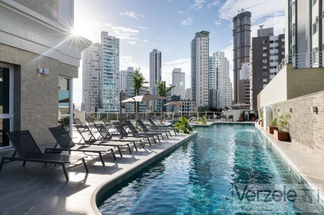 Imagem Apartamento 3 dormitórios para Venda em Balneário Camboriú / SC no bairro Centro