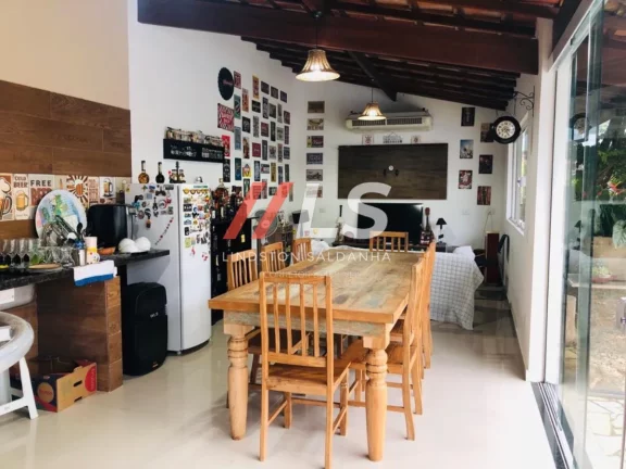 Imagem Vende-se Casa em condomínio fechado