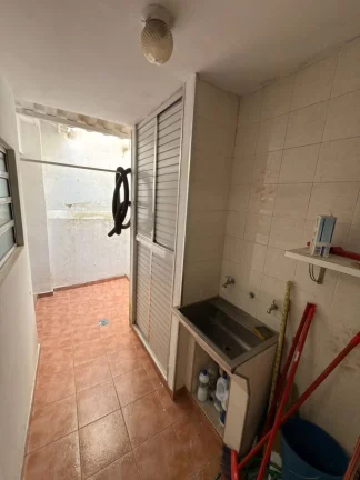 Imagem Sobrado com 3 Quartos para Alugar, 140 m² em Vila Bertioga - São Paulo