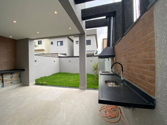 Imagem Casa com 3 dormitórios à venda, 135 m² por R$ 1.100.000,00 - Chácara Jaguari (Fazendinha) - Santana de Parnaíba/SP
