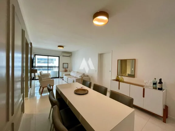 Imagem Apartamento com 3 Quartos à venda, 130m² - Ponta da Praia