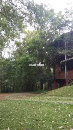 Imagem Casa á venda na Praia do Estaleiro em Balneário Camboriú