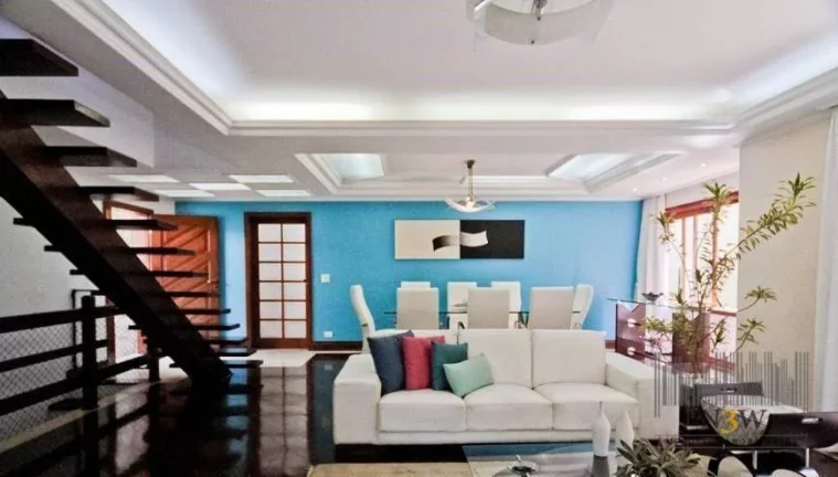Imagem Casa à venda no City América São Paulo SP com 5 suítes, 8 banheiros e amplo quintal.
