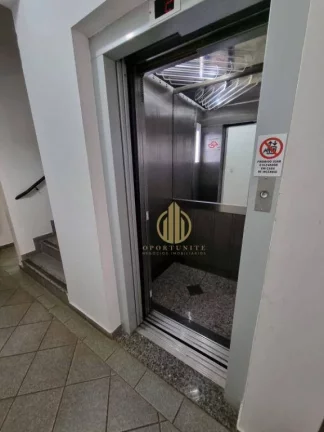 Imagem Apartamento com 2 dormitórios com 1 suite à venda por R$ 280.000 - Vila Ana Maria - Ribeirão Preto/SP