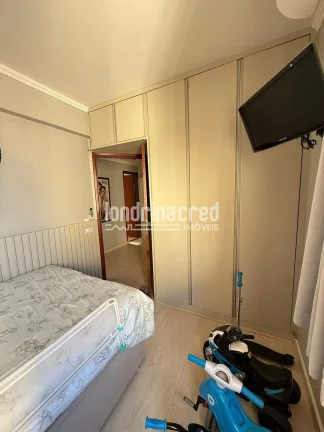 Imagem Apartamento no Edifício Torres Brasil com 3 dormitórios (1 suíte), sacada, 2 vagas de garagem e 92m² de área útil — conforto, espaço e ótima localização!