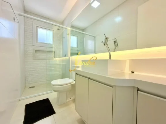 Imagem Casa em condomínio fechado beira de lago com 04 suítes_- entrega maio 2022