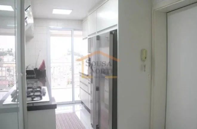 Imagem Apartamento amplo,115 m², 3 dormitórios, sendo 1 suíte, 4 banheiros, ambientes bem distribuídos ...