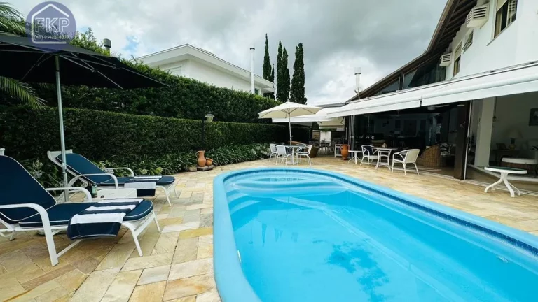 Imagem Casa Alto Padrão 4 dormitórios!