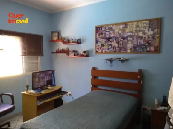 Imagem Imperdível oportunidade de casa à venda em Ribeirão Preto-SP, no bairro Nova Ribeirânia! 3 quartos, 1 suíte, 2 banheiros, 3 vagas de garagem, 140,00 m² de área. Quer Imóvel Negócios Imobiliários!