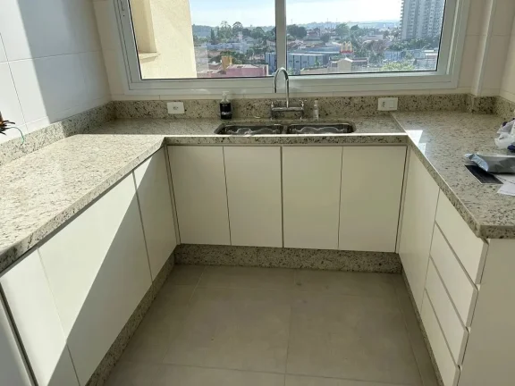 Imagem Imóvel de Luxo no Centro de Tatuí-SP: Apartamento com 3 suítes, 3 salas, 4 banheiros e 2 vagas de garagem!