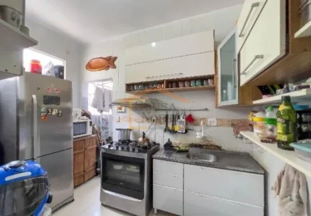 Imagem Apto 104m², 3 dormitórios aconchegantes com pisos em madeira, sendo 1 suíte com banheira, cozinha...