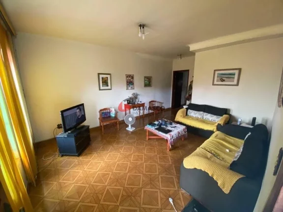 Imagem Sobrado à venda 3 Quartos, 1 Suite, 2 Vagas, 320M², Campestre, Santo André - SP