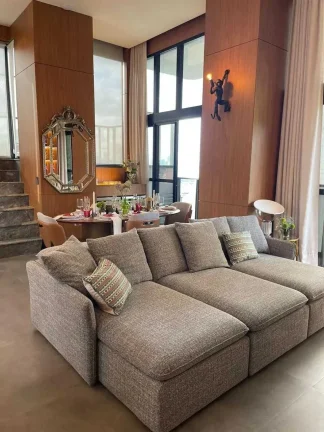 Imagem Cobertura duplex mobiliada com 3 suítes e 3 vagas de garagem com vista beira-rio em Itajaí