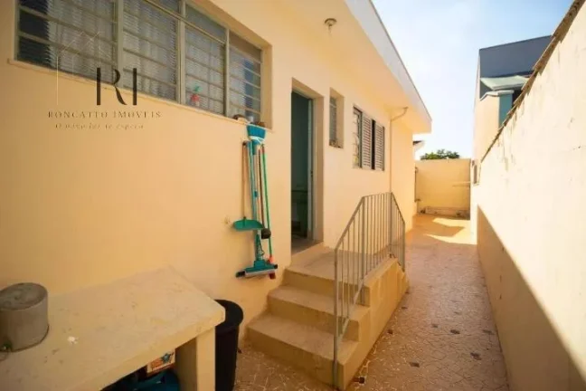 Imagem Casa com 4 quartos, 360m2, à venda