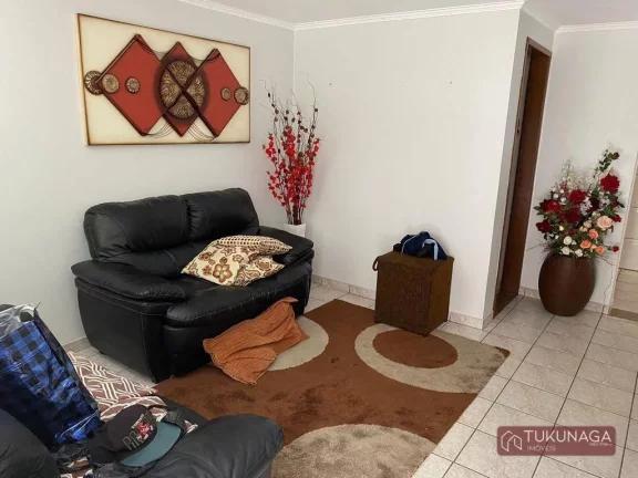 Imagem Casa com 6 dormitórios à venda por R$ 620.000,00 - Jardim Cumbica - Guarulhos/SP