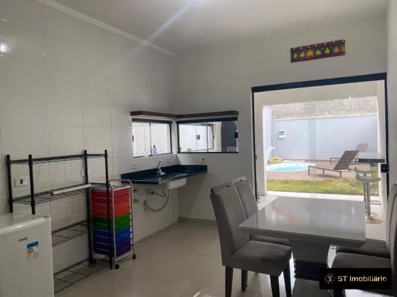 Imagem Belo Sobrado à venda em Atibaia - Jd do Lago - 162,00 m² por R$640.000!